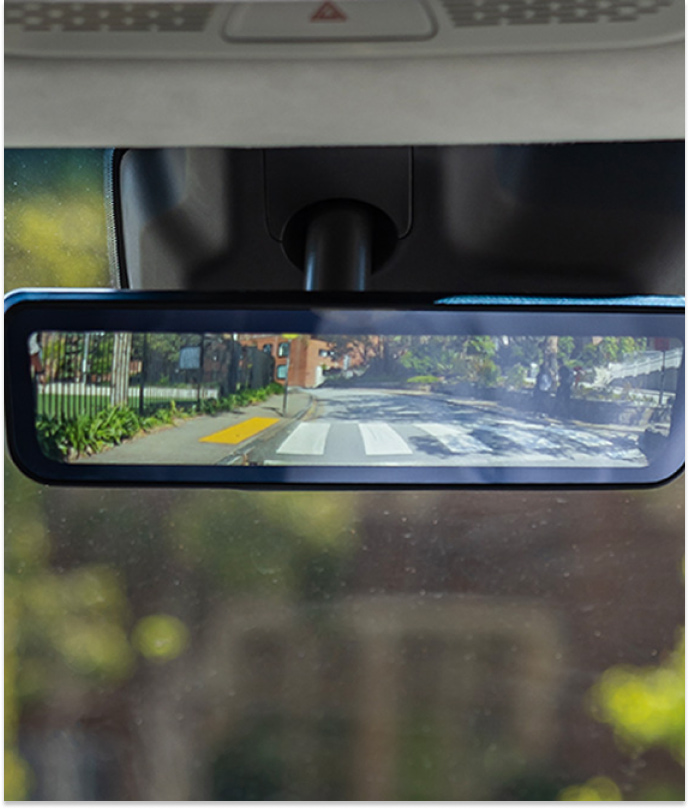 maxus dual sunroof features